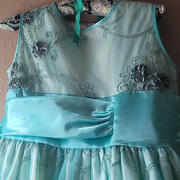 Party Dress - Picture 3 of 6